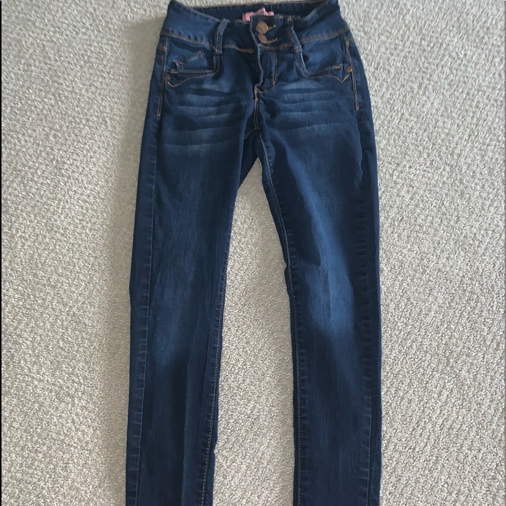 dark wash skinny jeans